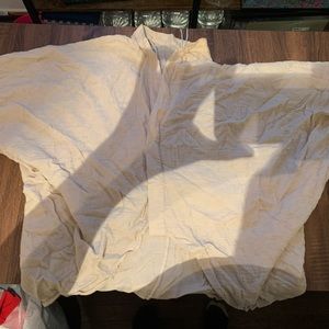 Universal thread shirt medium